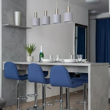 All Time Elegance In The Pulsing Center Apartment