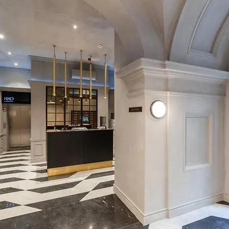 All Time Elegance In The Pulsing Center Apartment Budapest